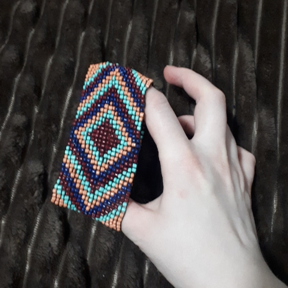 Beaded bracelet - Picture 4 of 4